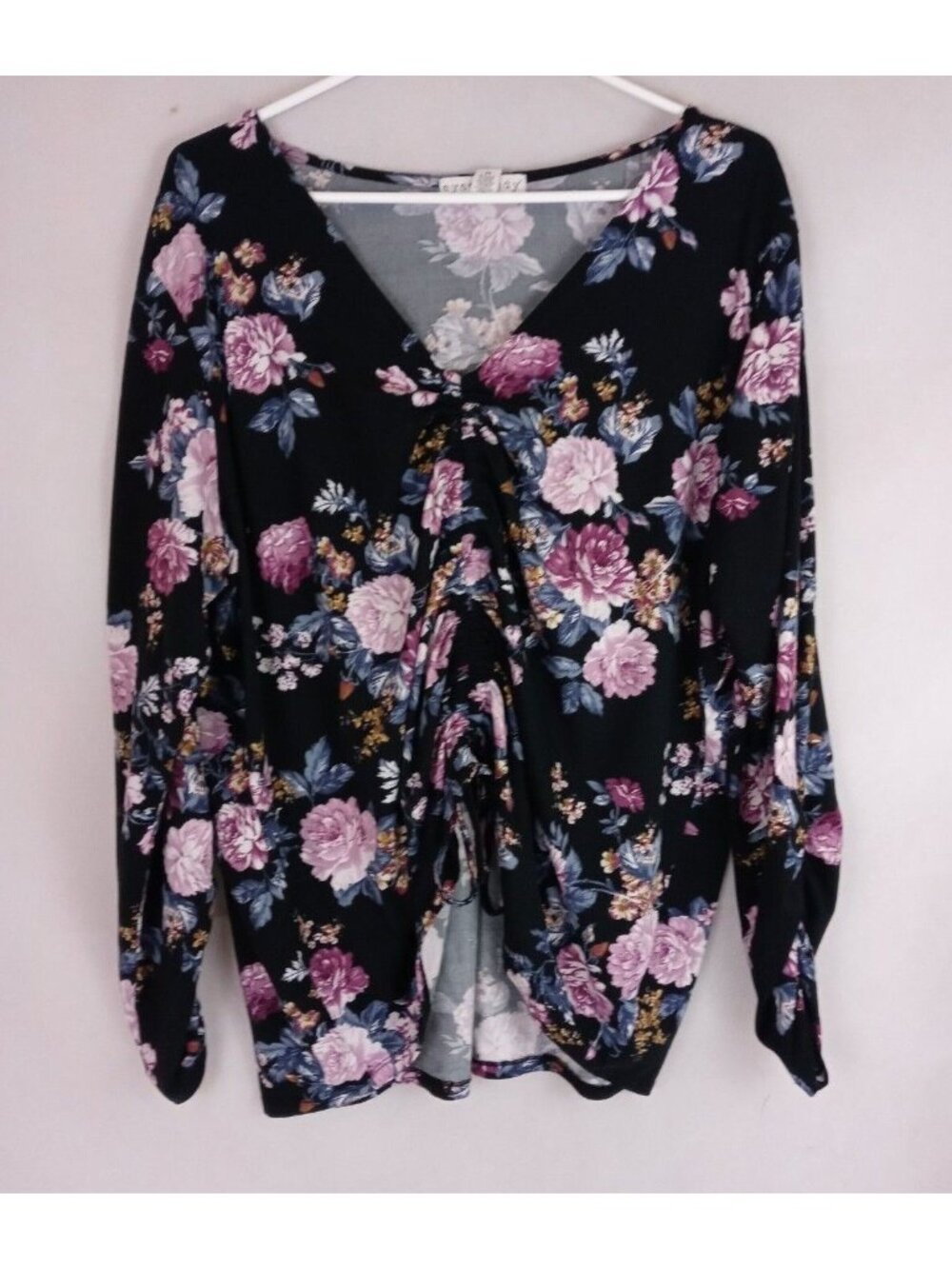 Eye Shadow Women's Black Blouse With Colorful Floral Design Plus Size 3X